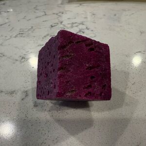 Honey Comb Ruby Cube